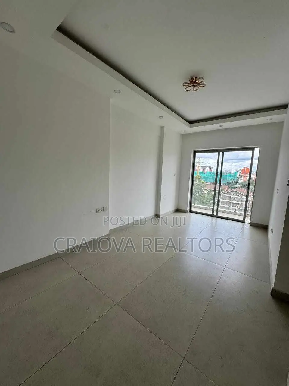 4bdrm Duplex in Spring Valley for rent in Spring Valley