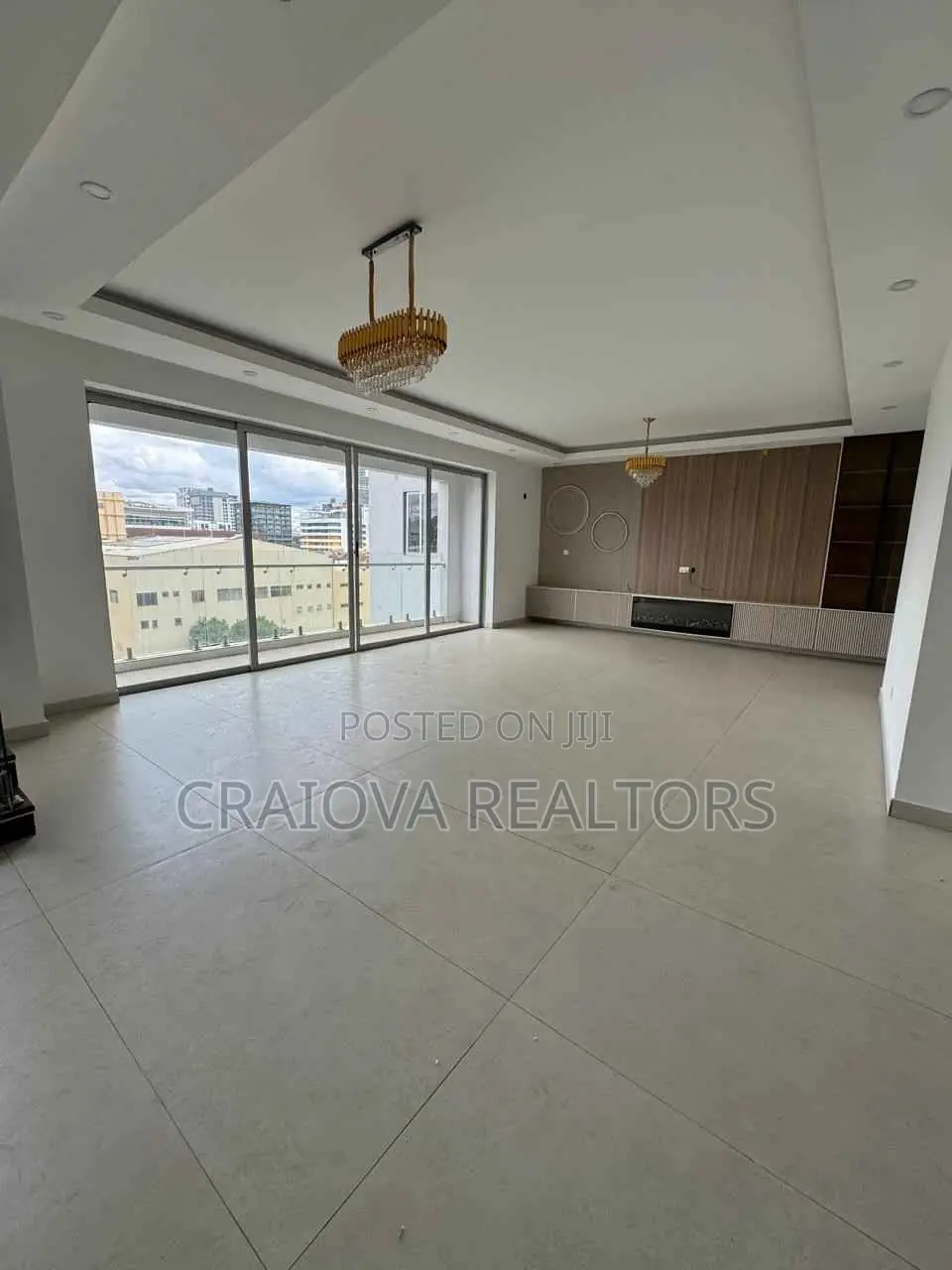 4bdrm Duplex in Spring Valley for rent in Spring Valley
