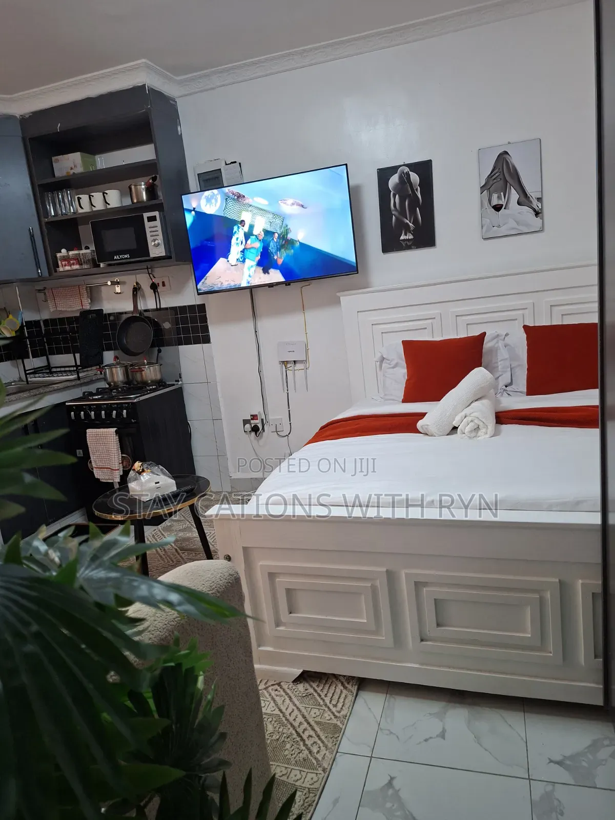 Budget Studio - Airbnb in Ruaka Town Near Two Rivers in Ruaka