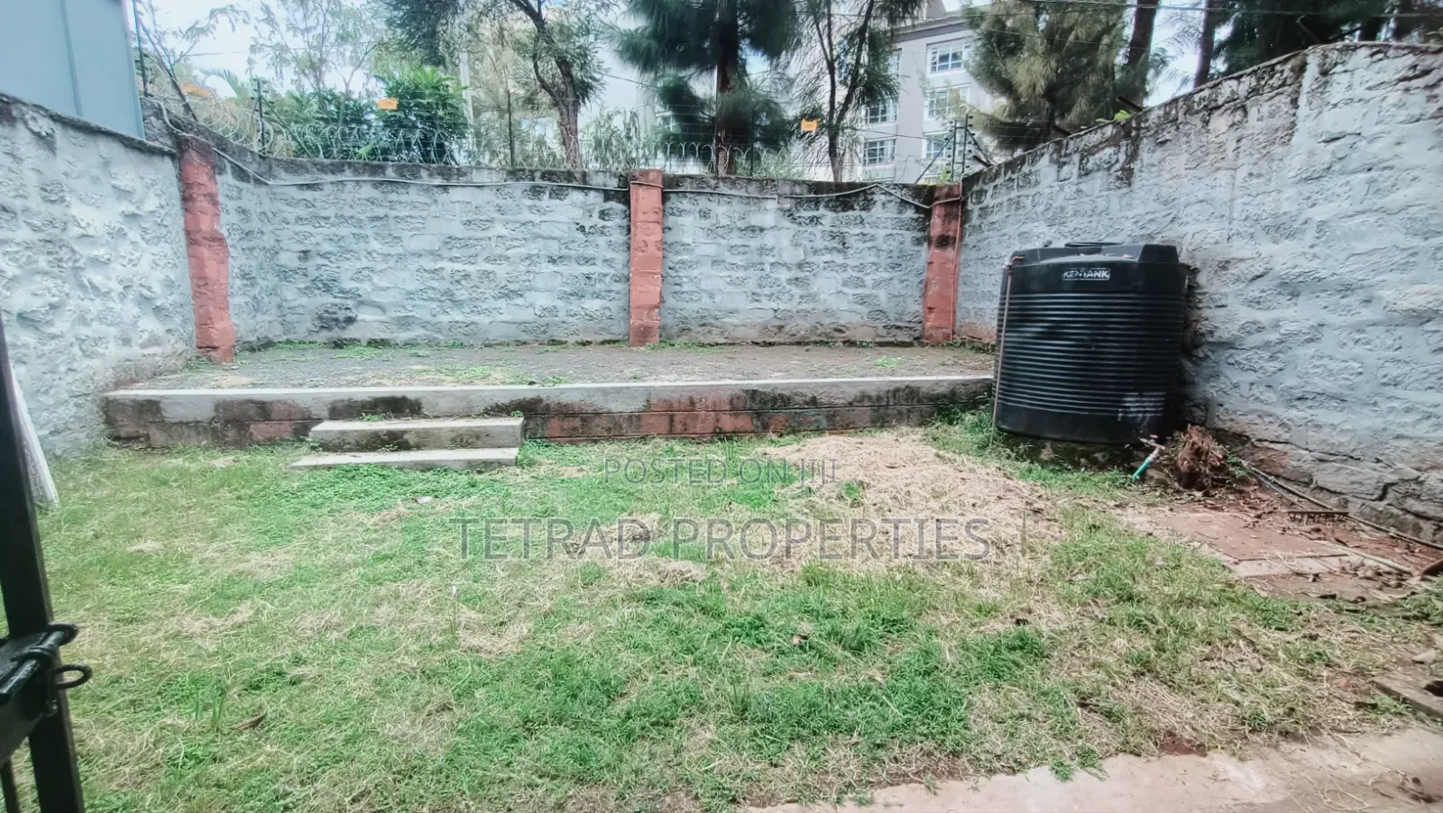 7 Rooms Commercial Maisonette in Westlands Near Safaricom Hq in Raphta Road Area
