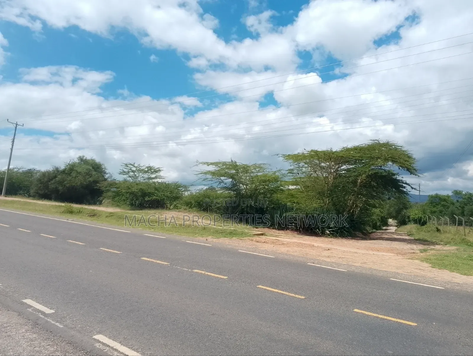 2.04 Acres Fronting Tarmac Rd-MKS Kithini in Junction
