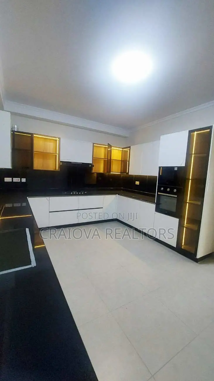3bdrm Apartment in Kileleshwa for sale in Kileleshwa