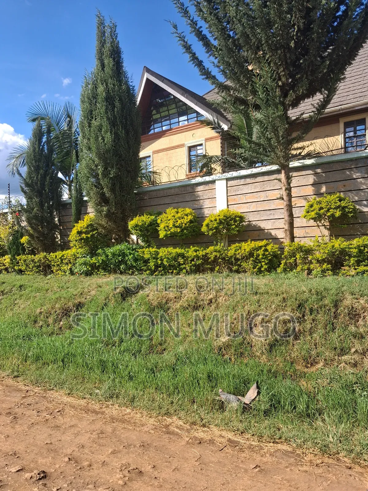 Ruiru Mugutha Overlooking Dykio Bustani Prime 1/8 Acre Freehold Title in Kimbo