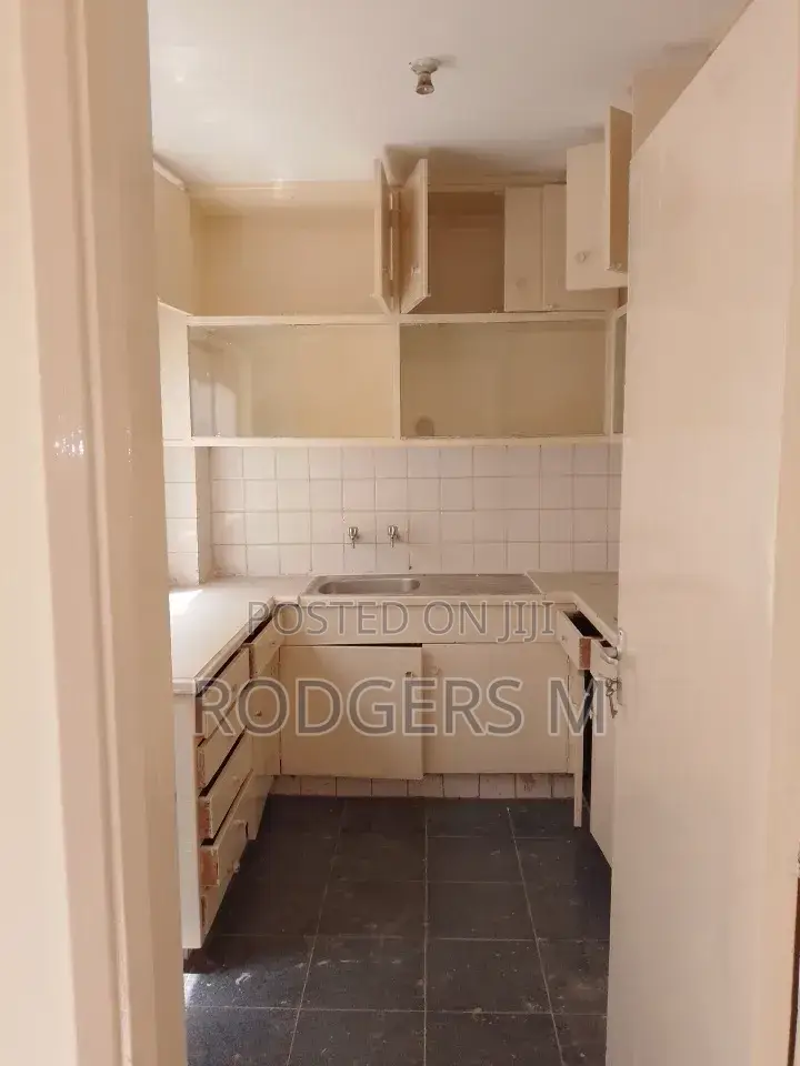 3bdrm Apartment in State House Area for rent in State House Area