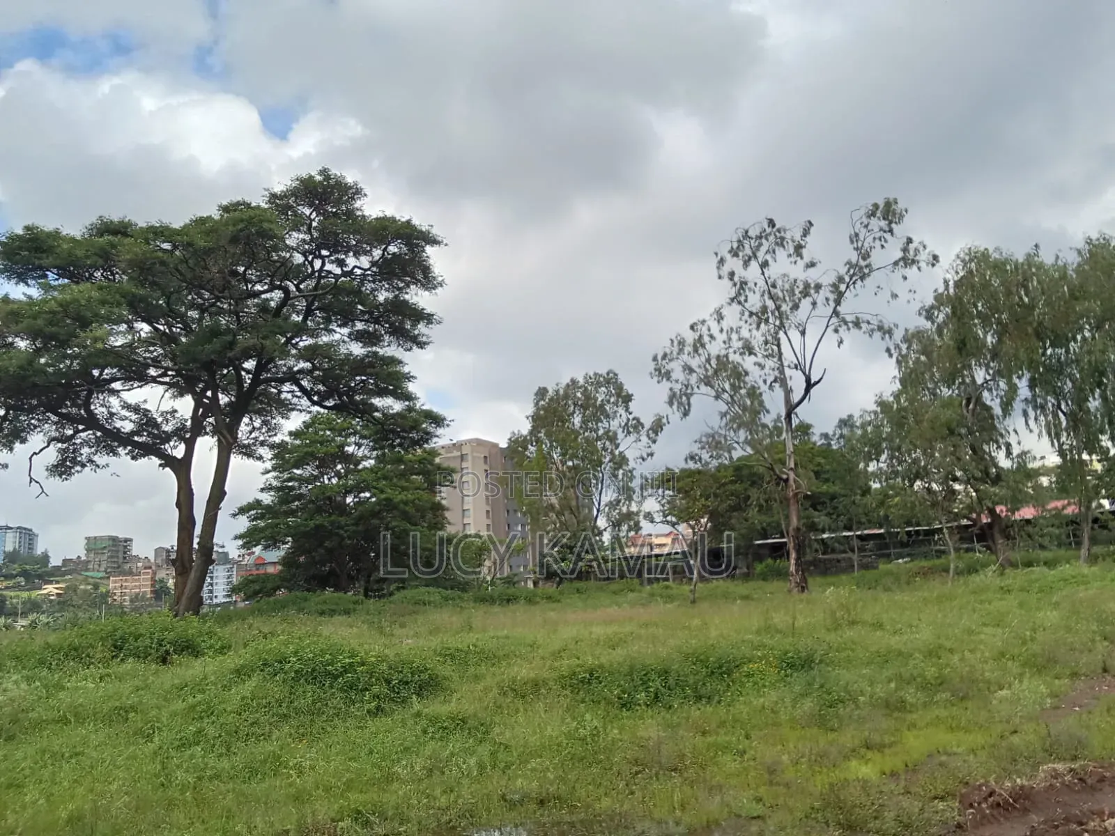 1 Acre Commercial Land on Thika Road in Clay City