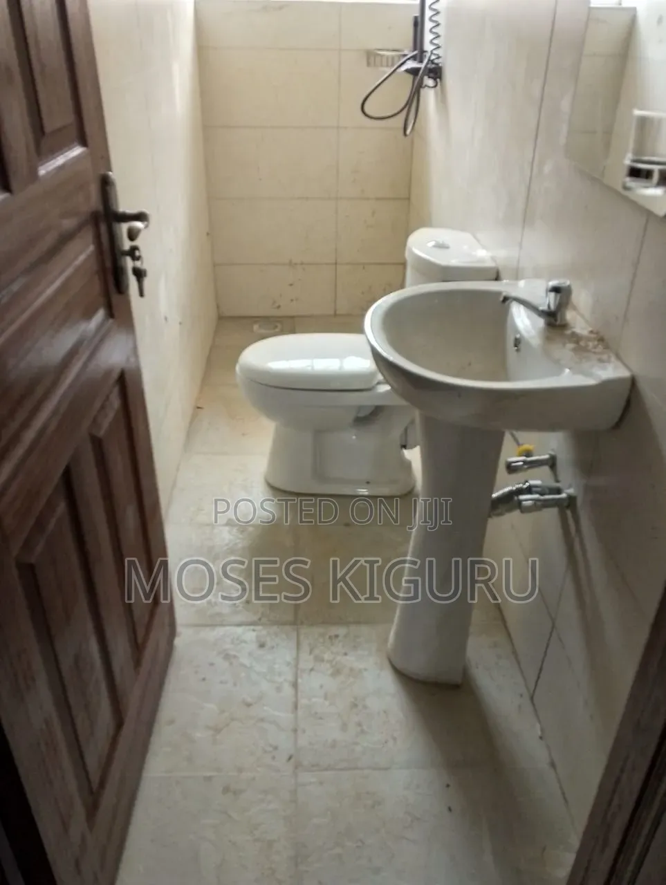 3bdrm Bungalow in Kenyatta Road for rent in Kenyatta Road / Theta 