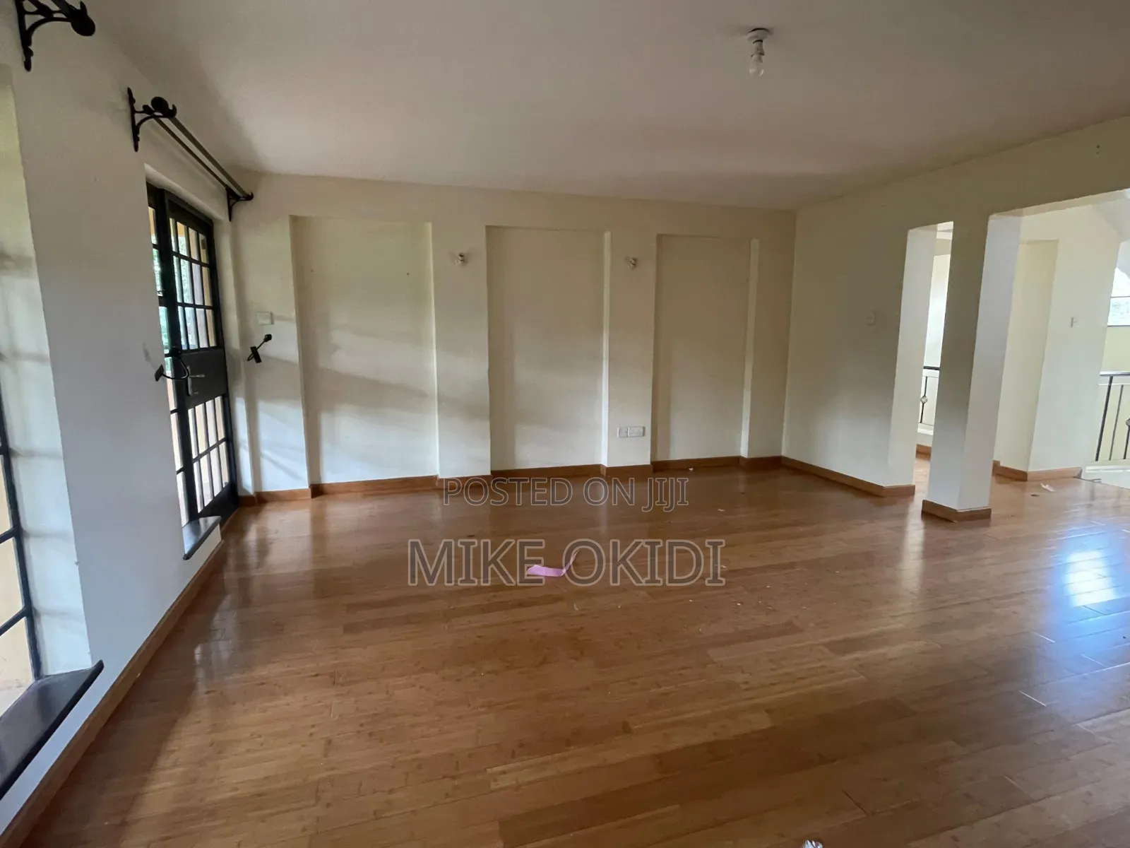 5bdrm Mansion in Hardy for sale in Hardy