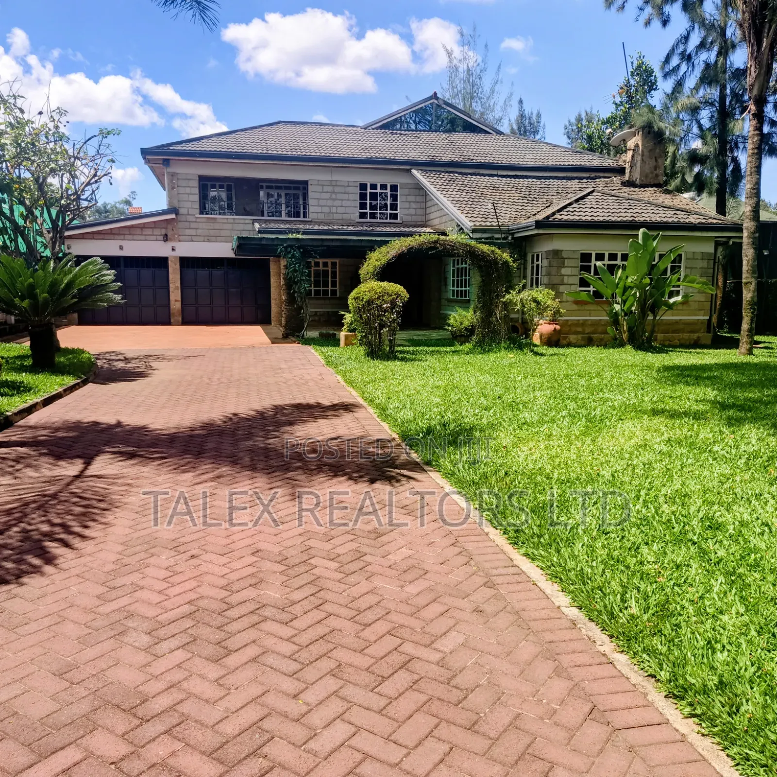 4bdrm Mansion in Call Me, Runda for rent in Runda