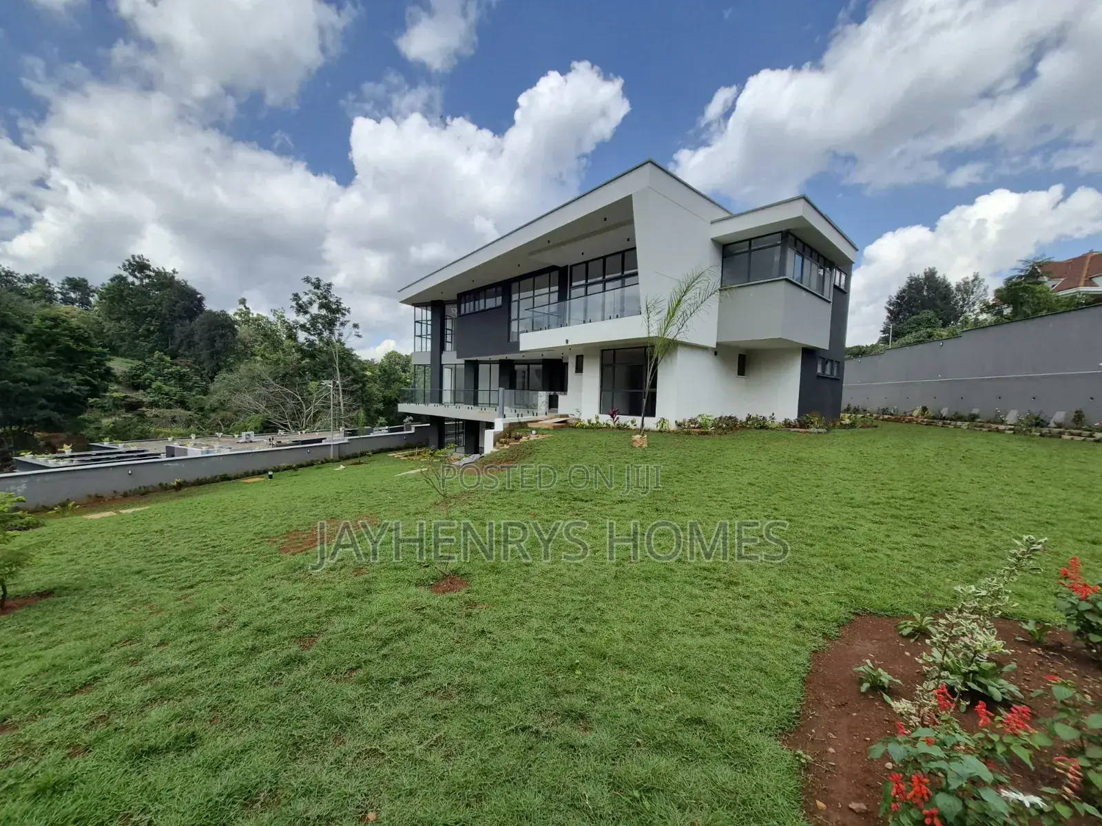 5bdrm House in Nyari for sale in Nyari