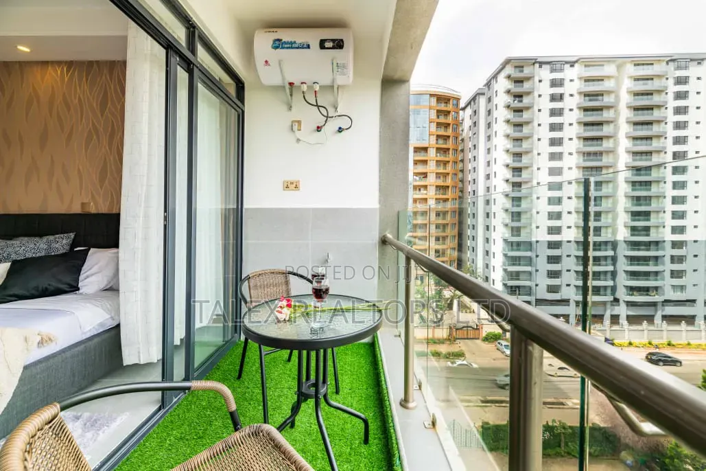Luxury Furnished Studio at Valley Heights, Kilimani – Stay Short/Long in Runda