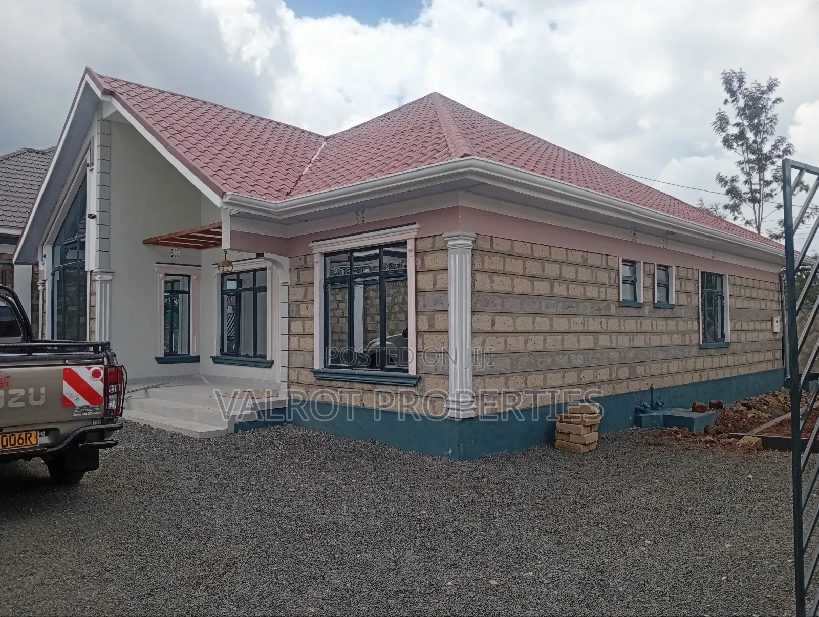 4bdrm Bungalow in Matasia for sale in Matasia
