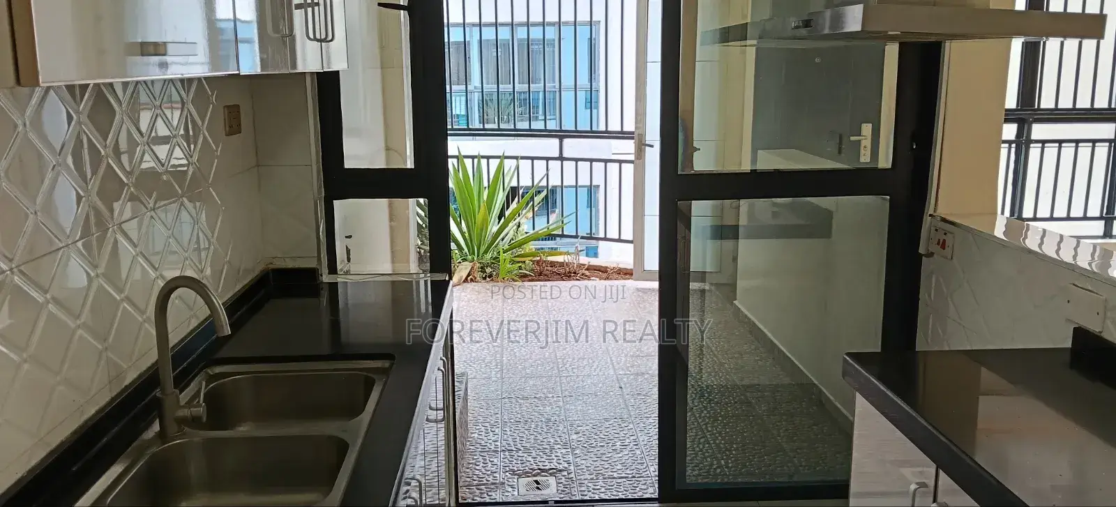 2bdrm Apartment in Adams Arcade, Hurlingham for rent in Hurlingham