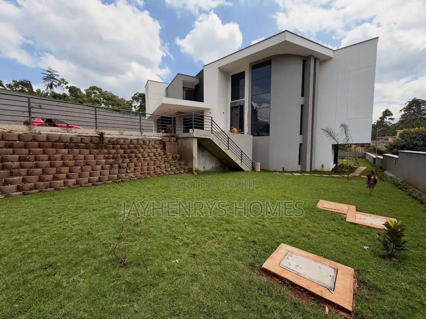 5bdrm Villa in Nyari for sale in Nyari