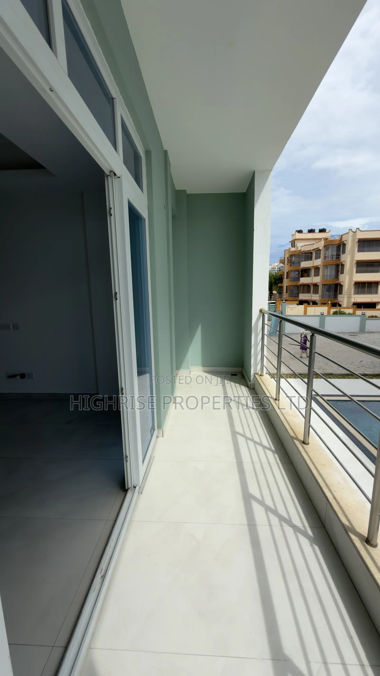 2bdrm Apartment in Pear City, Nyali for sale in Nyali