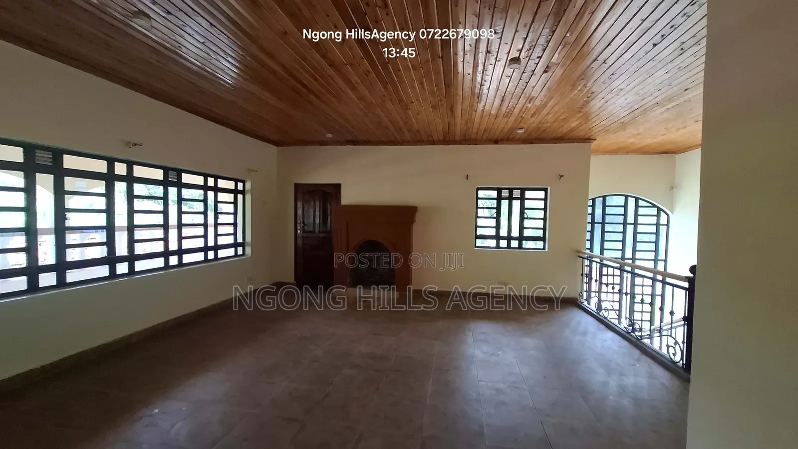 4bdrm Mansion in Kahara, Matasia for rent in Matasia
