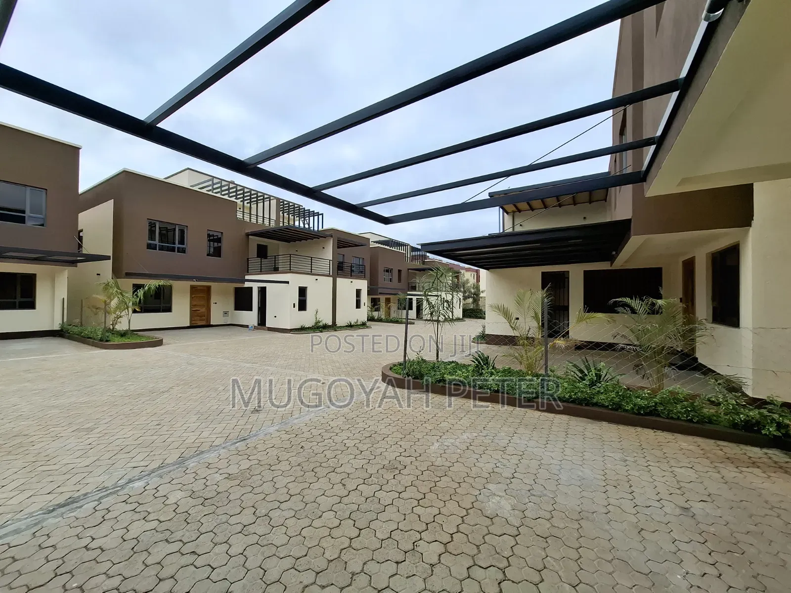 4bdrm Villa in Banana for rent in Banana