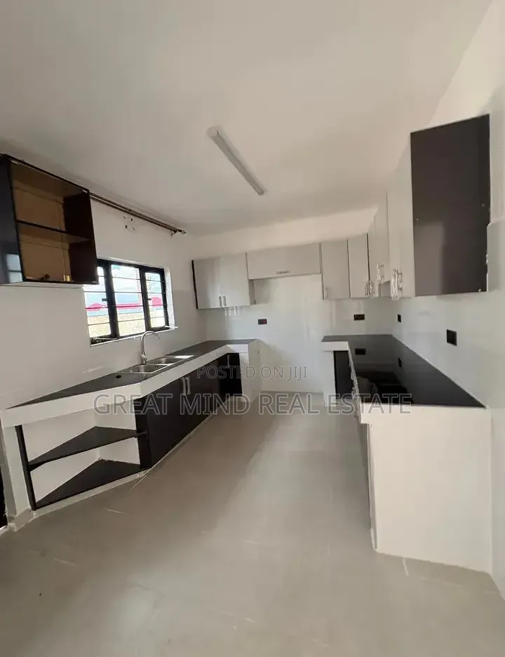 4bdrm Bungalow in Matasia for sale in Matasia
