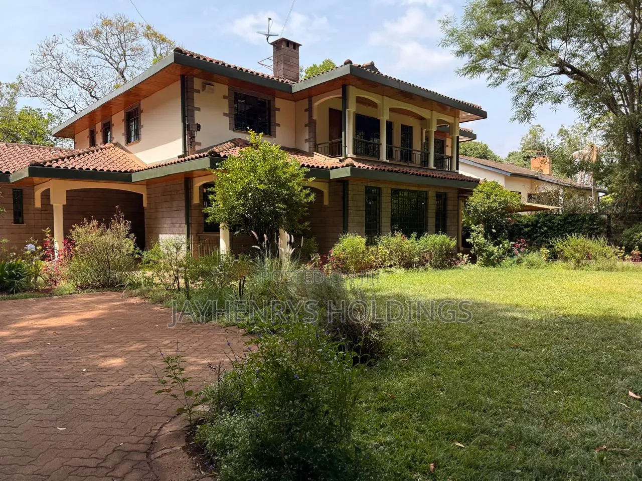 6bdrm House in Nyari for sale in Nyari