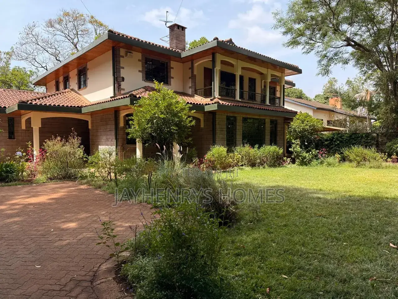 6bdrm House in Nyari for sale in Nyari