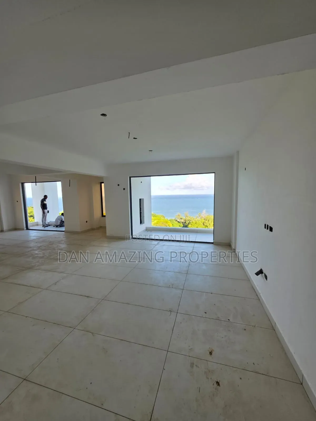 3bdrm Penthouse in Severin Area, Shanzu for sale in Shanzu