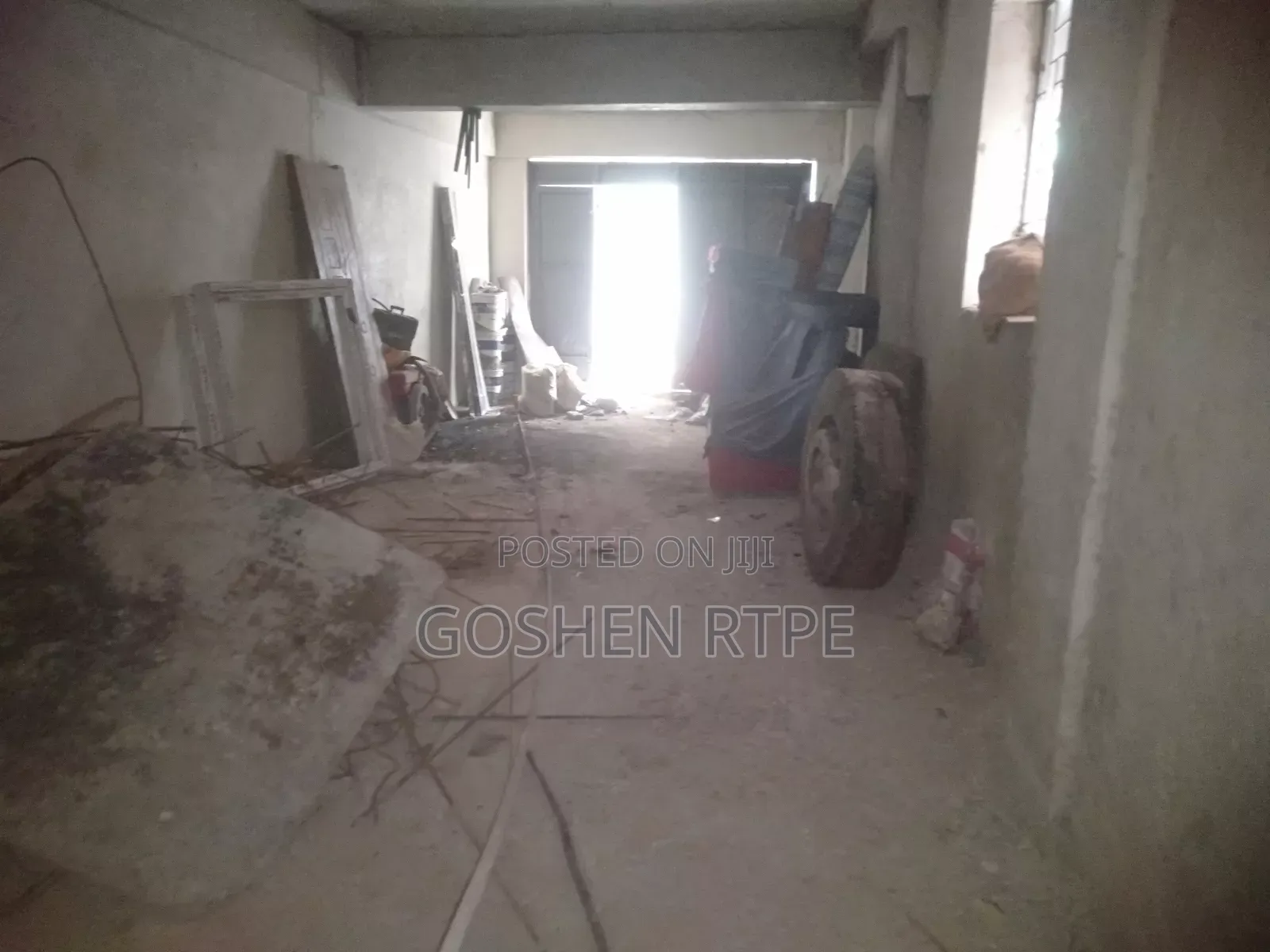 Prime Brand New Mini-Godown to Let at Majengo Mombasa City Island in Majengo