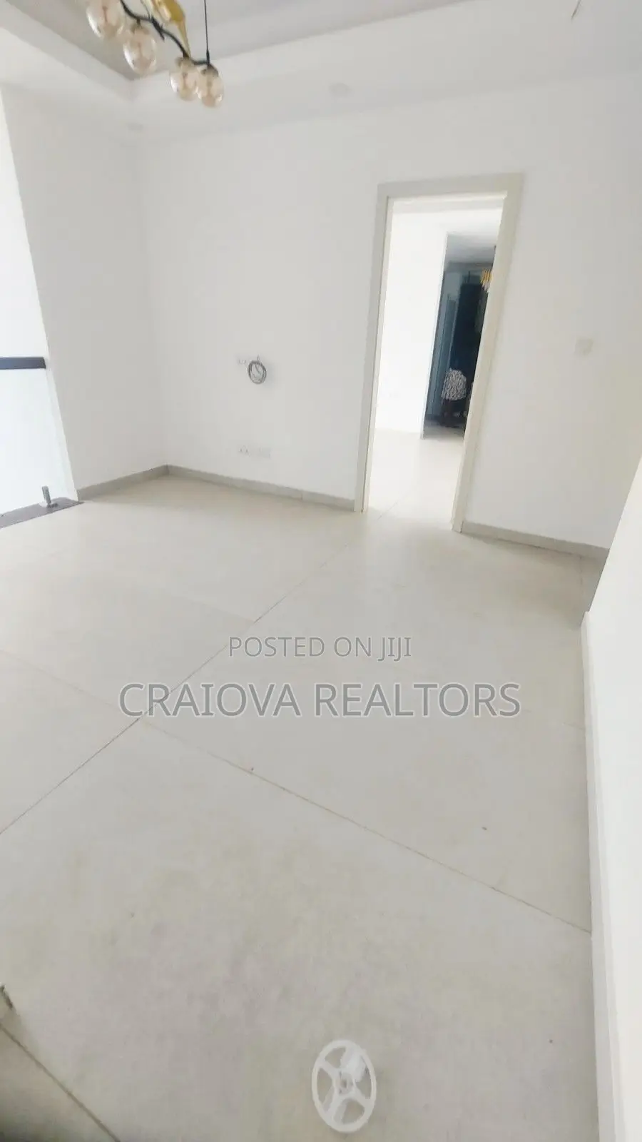 4bdrm Duplex in Spring Valley for sale in Spring Valley