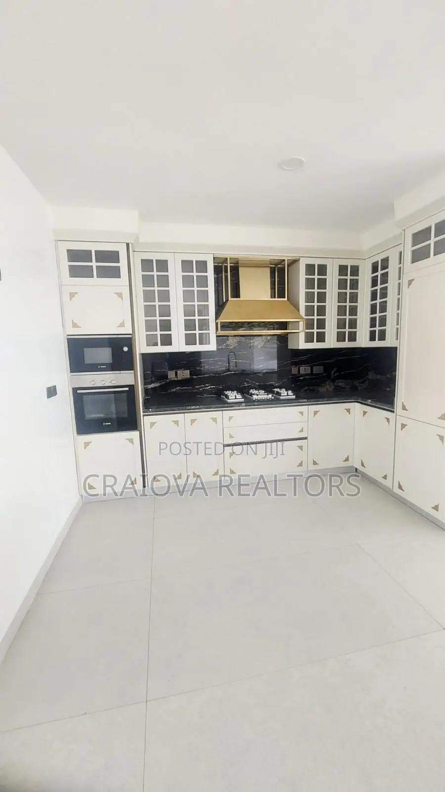 4bdrm Duplex in Spring Valley for rent in Spring Valley