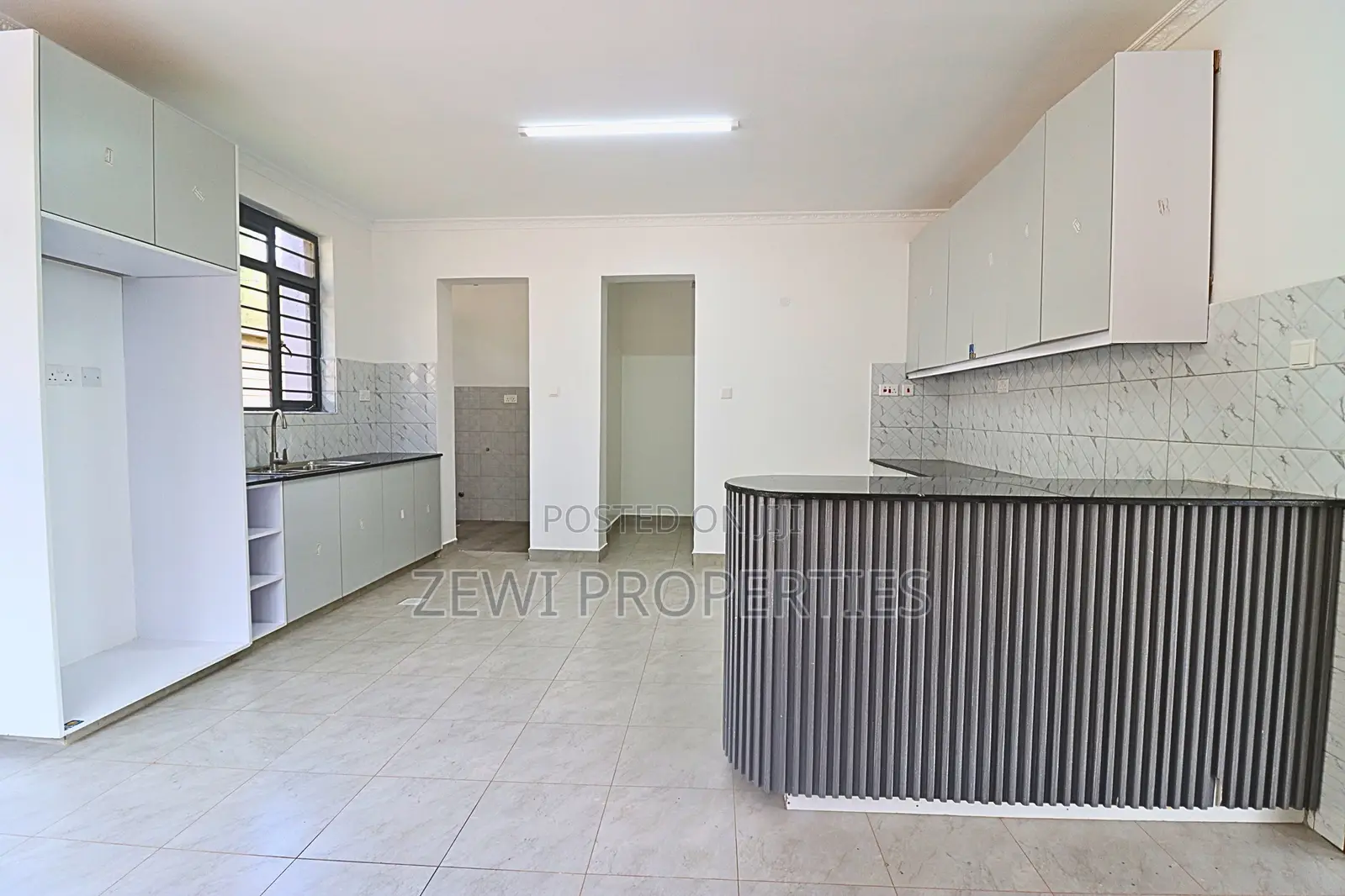 4bdrm Mansion in Kibiku for sale in Kibiku