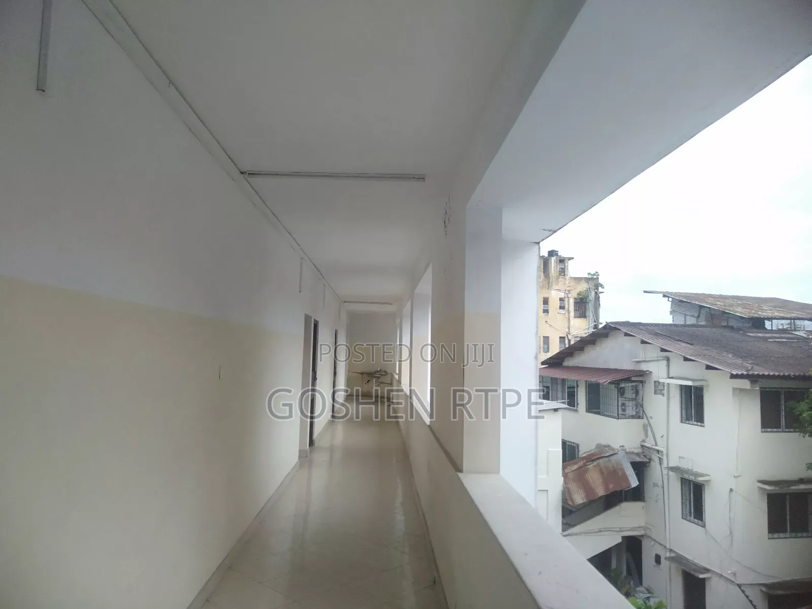 Executive Office to Let at Mombasa City Centre (Cbd) in Shanzu