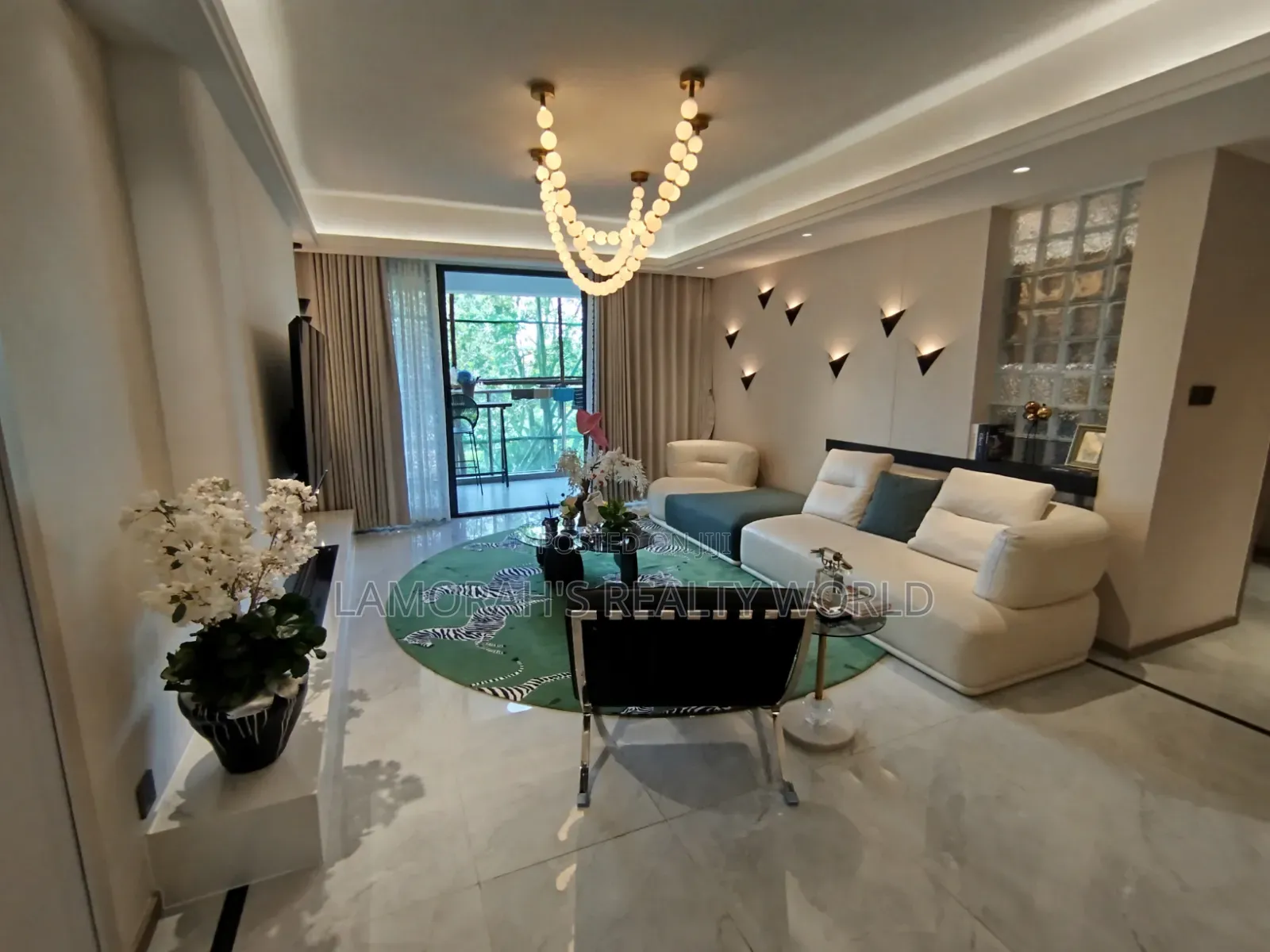 3bdrm Apartment in Westlands, Raphta Road Area for sale in Raphta Road Area