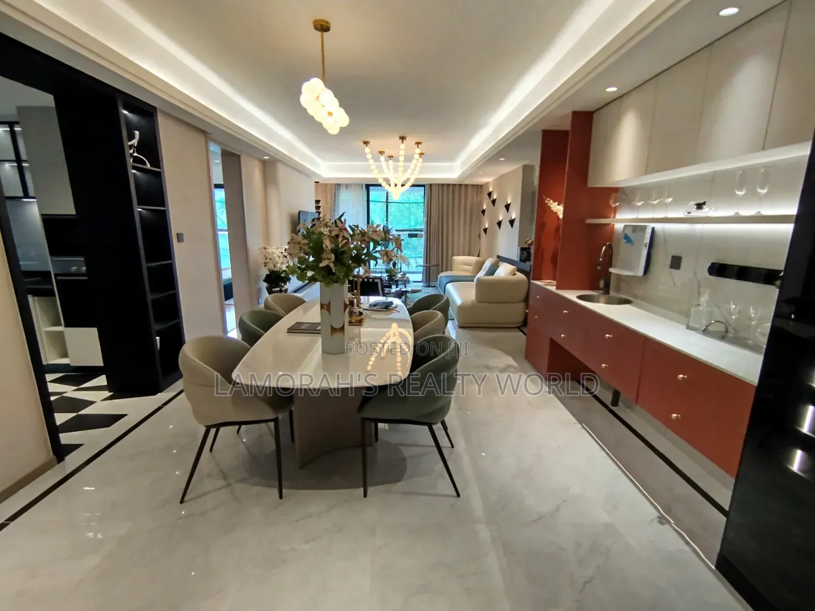 3bdrm Apartment in Westlands, Raphta Road Area for sale in Raphta Road Area