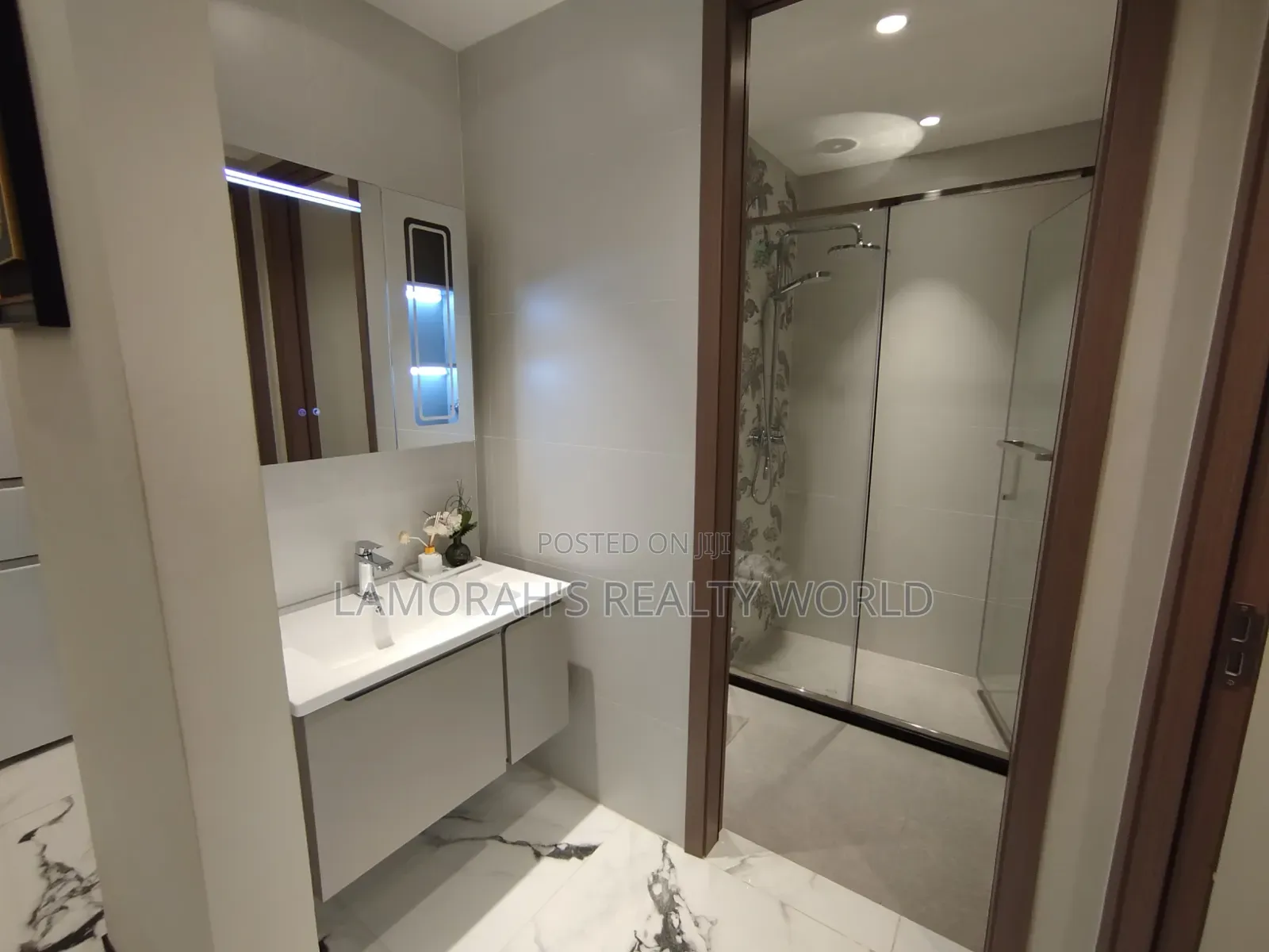1bdrm Apartment in Westlands, Raphta Road Area for sale in Raphta Road Area
