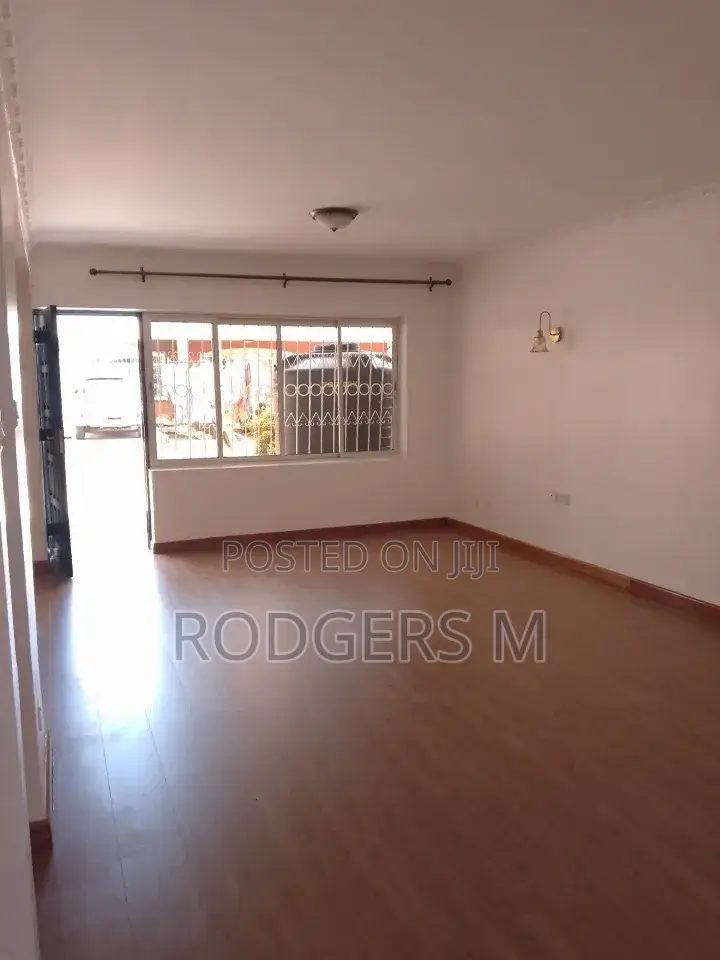 3bdrm Townhouse / Terrace in Raphta Road Area for rent in Raphta Road Area
