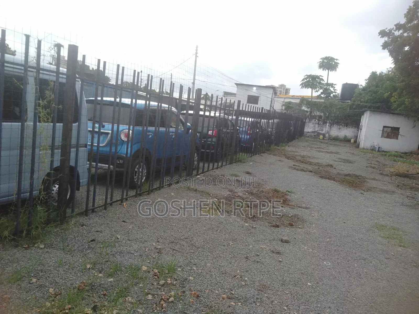 Prime Yard/Showroom at to Let at Mbaraki Mombasa City (Island) in Mbaraki