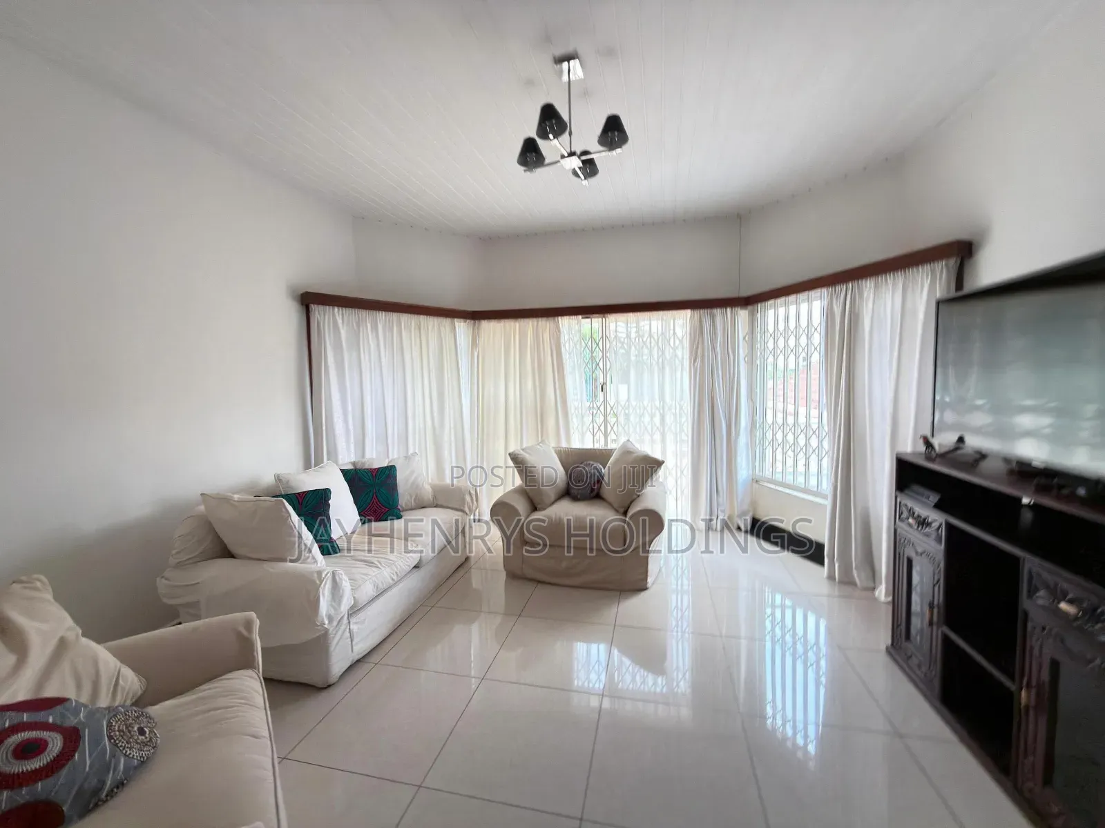 5bdrm House in Nyari for rent in Nyari