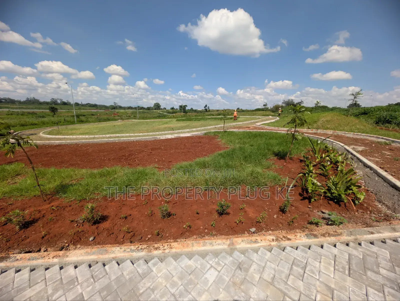 100 by 100 (1/4 Acre) Serviced Plots for Sale Kiambu in Kiambu / Kiambu 