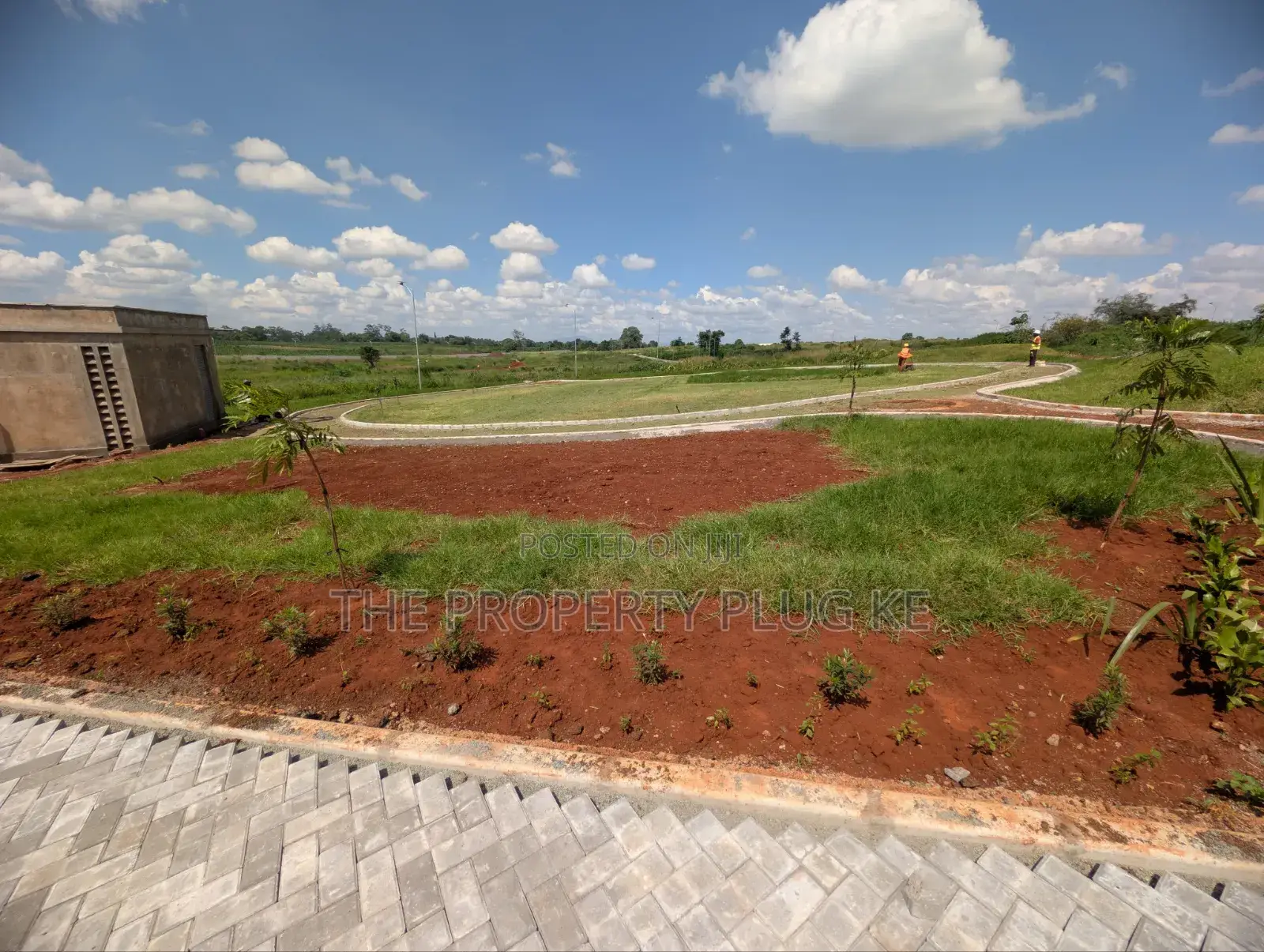 100 by 100 (1/4 Acre) Serviced Plots for Sale Kiambu in Kiambu / Kiambu 