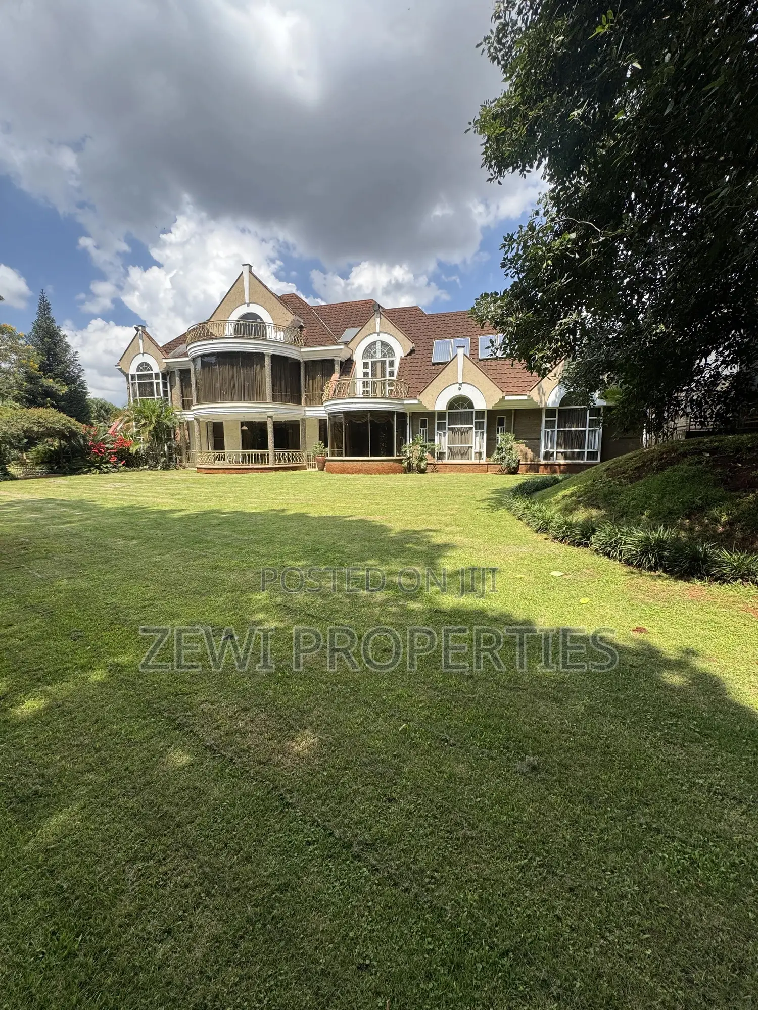 7bdrm Mansion in Muthaiga for sale in Muthaiga