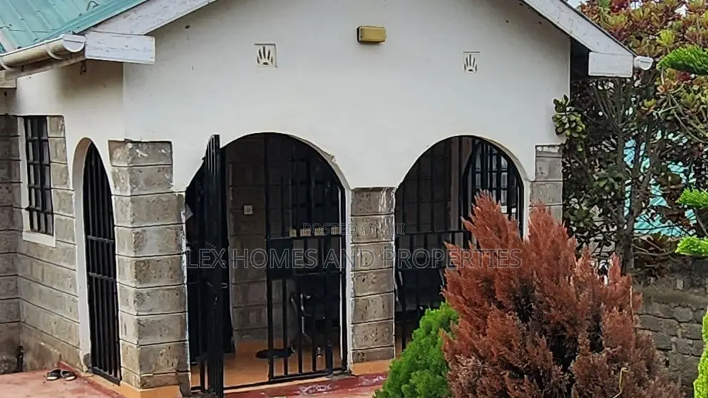 3bdrm Bungalow in Kandisi for sale in Kandisi