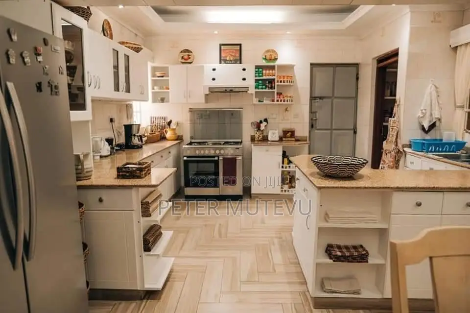 4bdrm Bungalow in Karen for rent in Karen