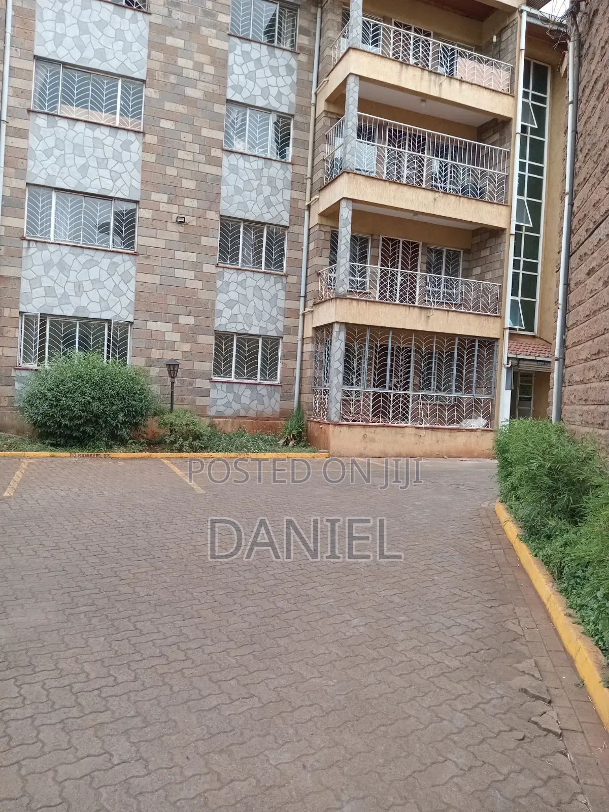 Two Bedroom Apartment for Commercial Use to Let in Westlands in Raphta Road Area