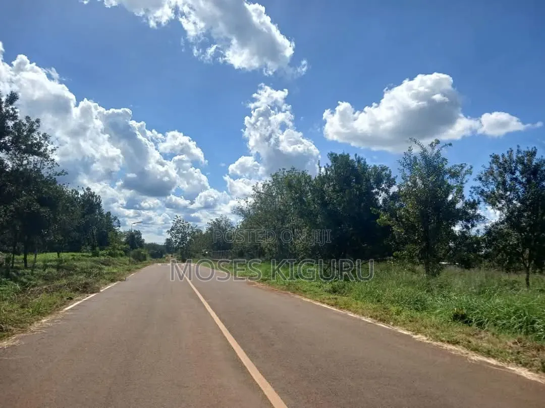 Thika Groove 50x100 Residential Plot. in Bendor Estate