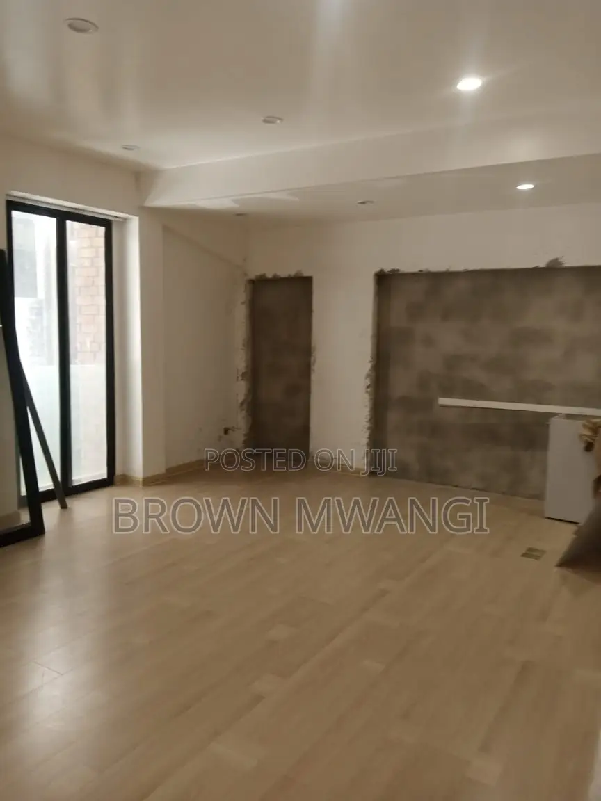 Office in Kilimani Ring Road in Hurlingham