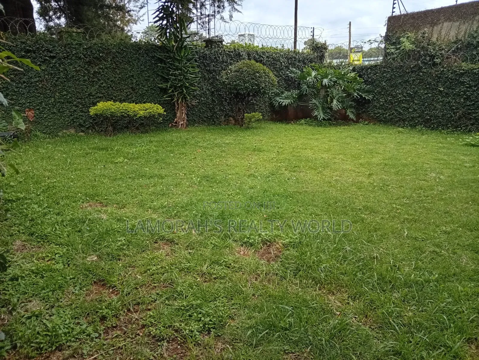 4bdrm Townhouse / Terrace in Lavington, Muthangari for rent in Muthangari