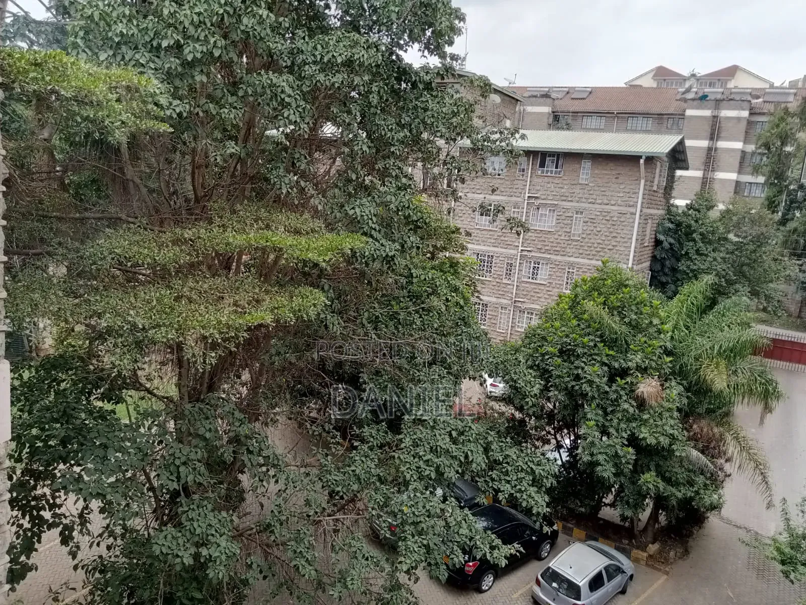 1bdrm Block of Flats in Eastchurch Road for sale in Raphta Road Area