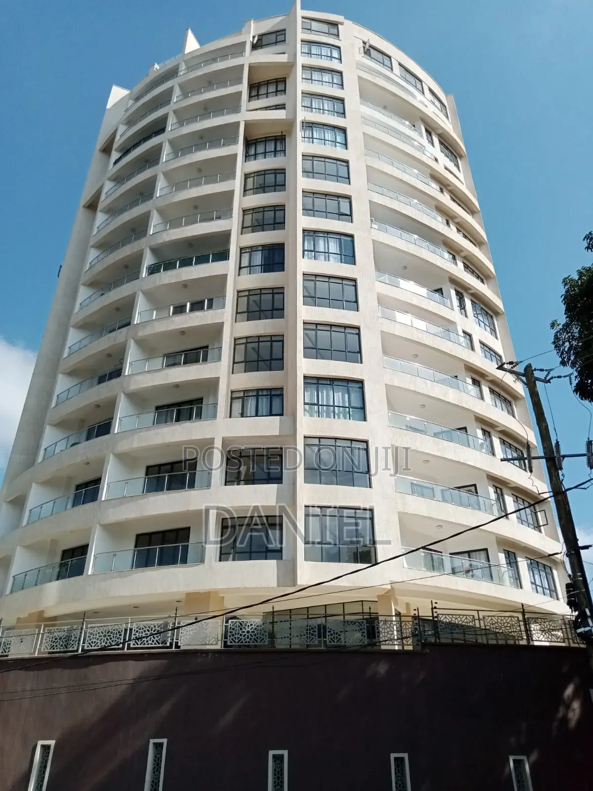 2bdrm Apartment in Raphta Road Area for sale in Raphta Road Area