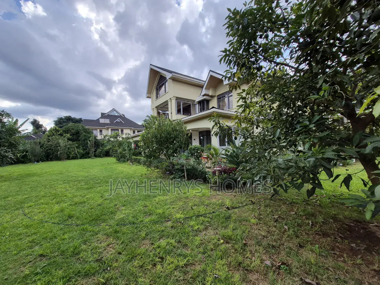 5bdrm Mansion in Muthaiga North for sale in Muthaiga North