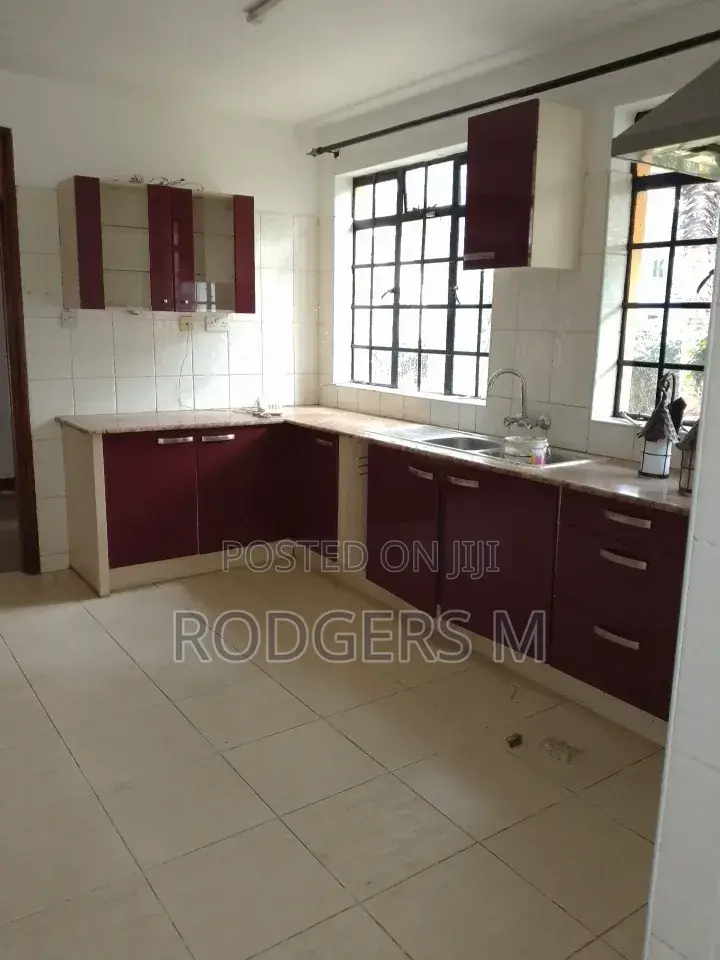 4bdrm Townhouse / Terrace in Muthangari for rent in Muthangari