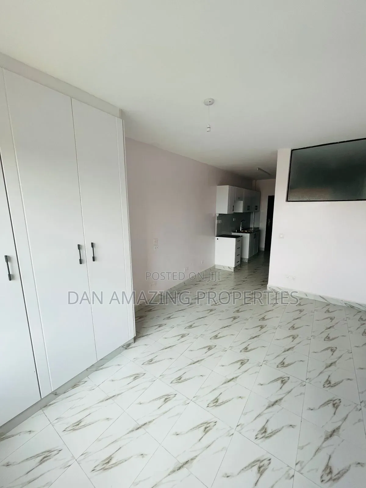 1bdrm Bedsitter in Ngong Rd, Racecourse for rent in Racecourse