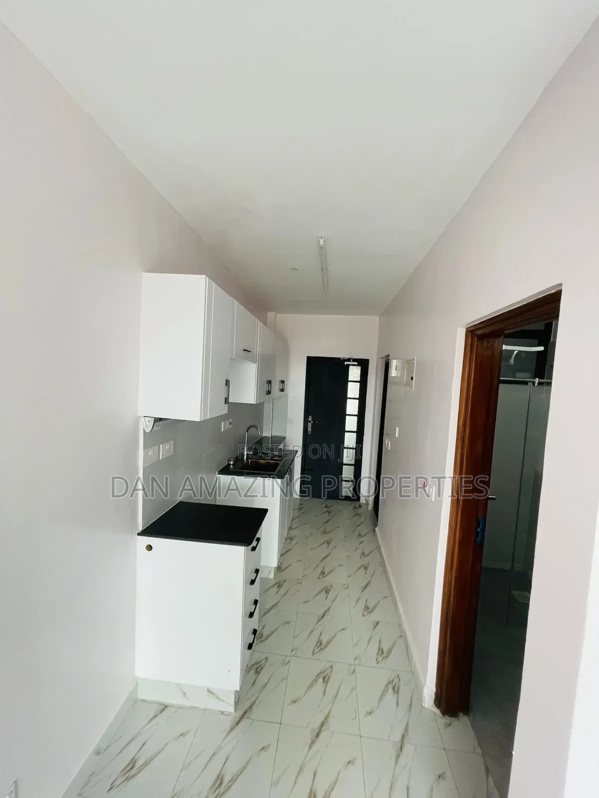 1bdrm Bedsitter in Ngong Rd, Racecourse for rent in Racecourse